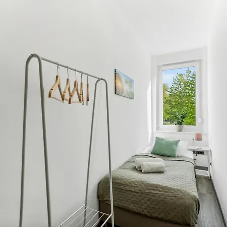Ferienwohnung Elegant & Bright ~ Near Schalke 04 ~ Office ~ Free Parking! Gelsenkirchen Exterior foto